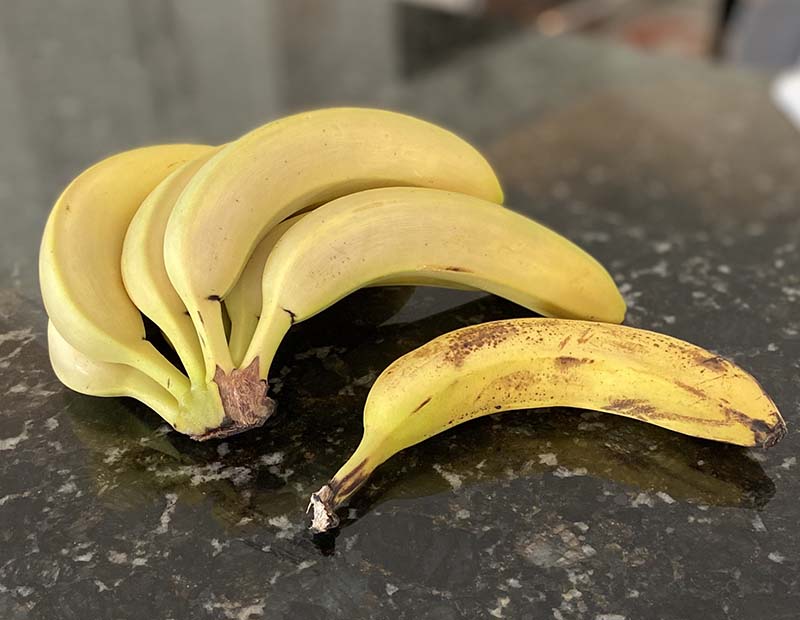 Read more about the article Bananas